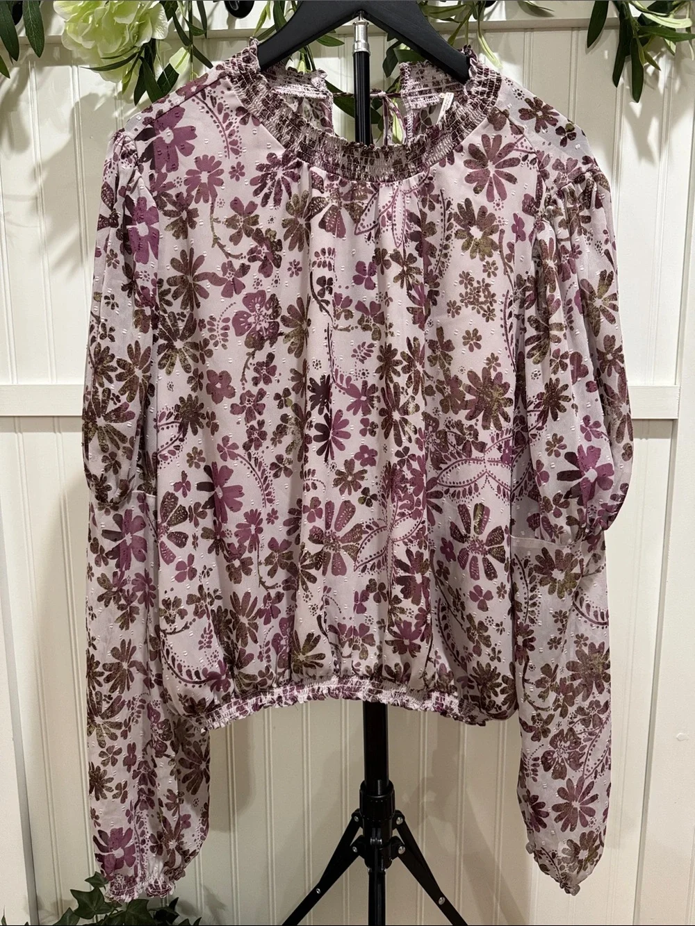 #822 FREE PEOPLE Lavender Brown Floral Smocked-Neck Puff Sleeve Blouse